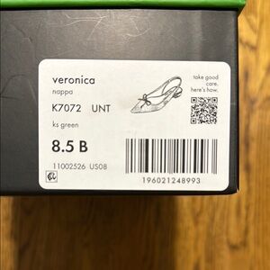 Veronica Nappa Green Flats